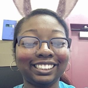 Meet your Posher, Connie